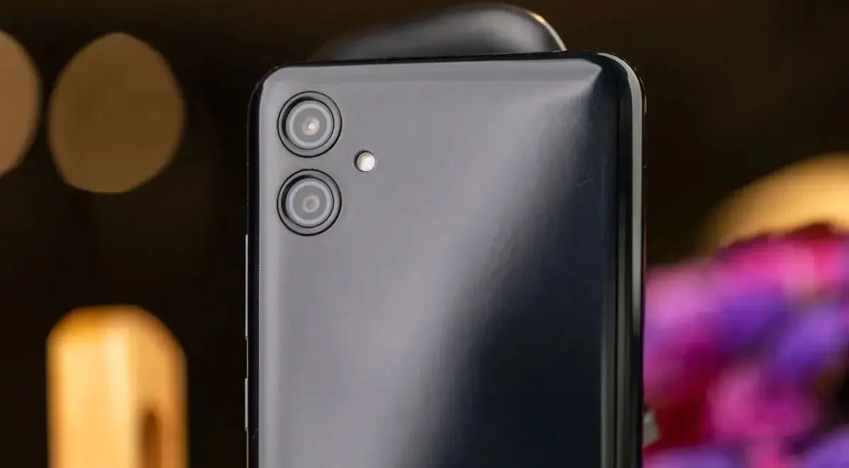 دوربین Galaxy A04e
