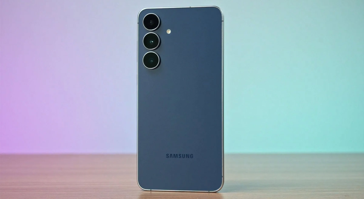 طراحی و کیفیت ساخت گوشی گلکسی S25 FE