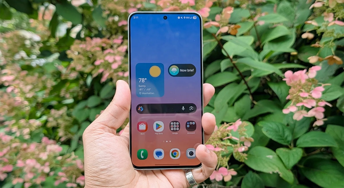 صفحه نمایش S25 FE سامسونگ